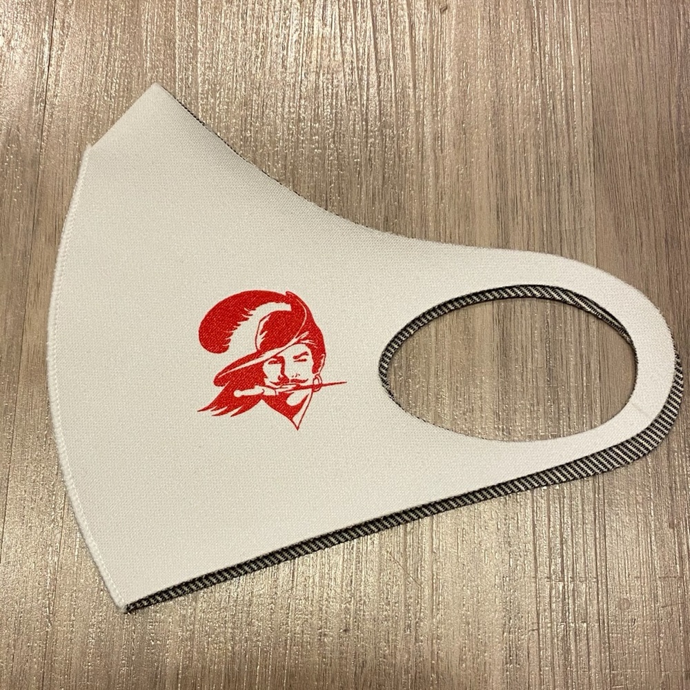Tampa Bay Buccaneers Mask O/S White/Red NEW
